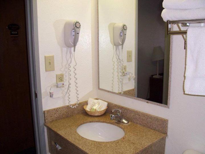 Quality Inn Noblesville-Indianapolis Room photo